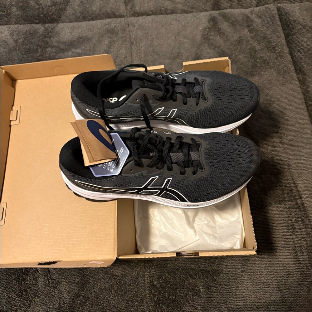 Women’s ASICs size 9 running shoes GT-1000